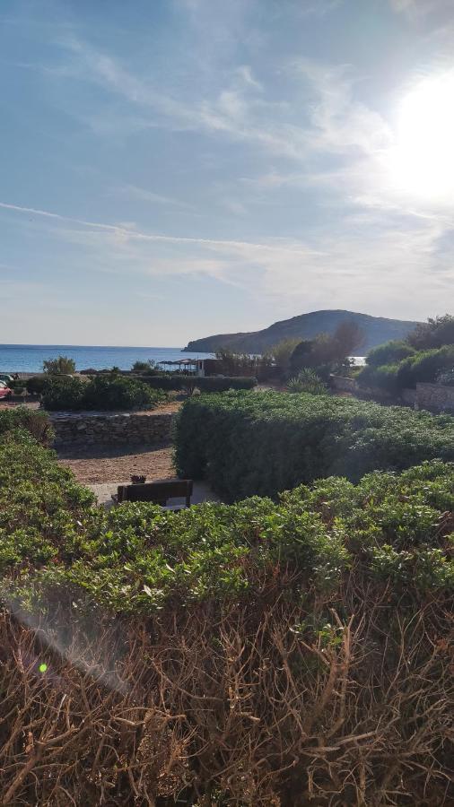 Apartmán Tramonto Nel Delfini Kini Exteriér fotografie
